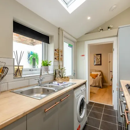 2 Bed In Oc-c45973 * Scarborough